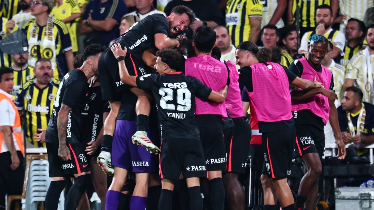 Fenerbahçe’ye Beşiktaş darbesi: Vlahovic attı Beşiktaş kazandı
