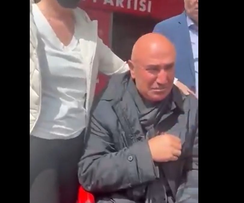 CHP Genel Merkezi’ne polis müdahalesinin ardından Mahmut Tanal gözyaşlarını tutamadı!  - Videolu Haber