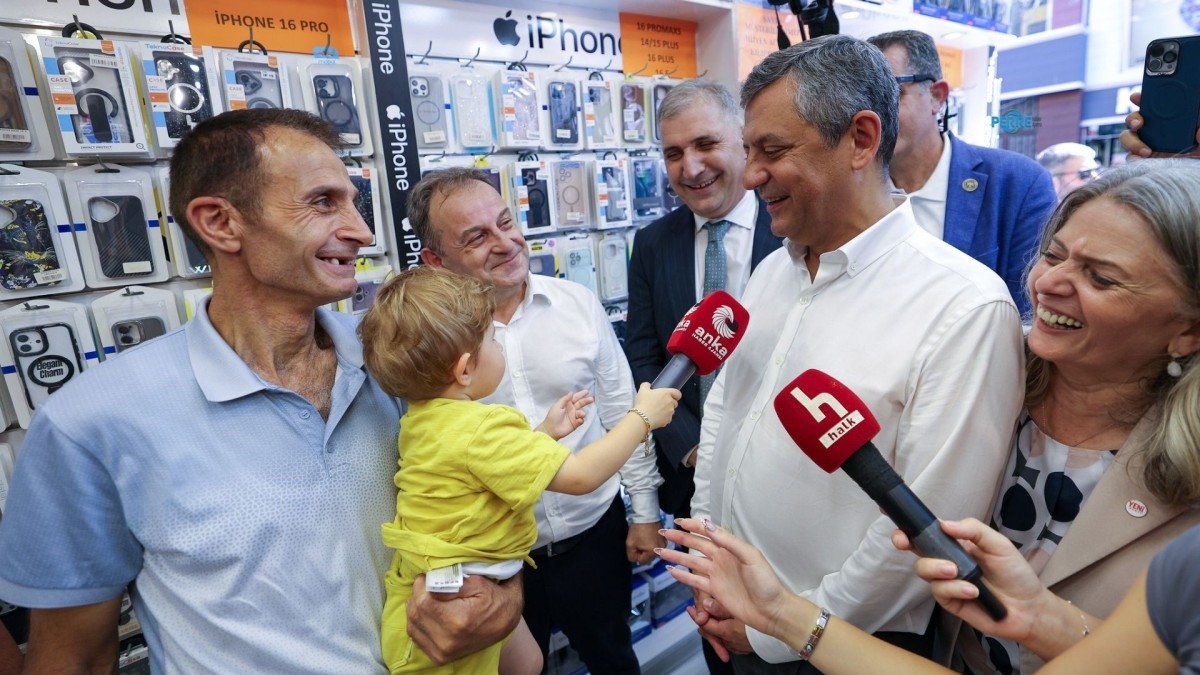 Özgür Özel: Bir hafta içinde üye olan herkes YENİ Parti seçimlerinde oy kullanabilecek